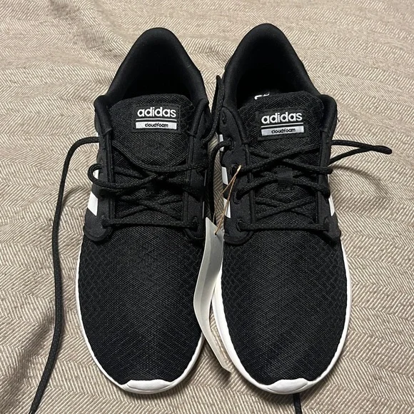 NWT Adidas Cloudfoam Comfort Sneakers; QT Racers; Black & White Carbon; NWB - Picture 3 of 7